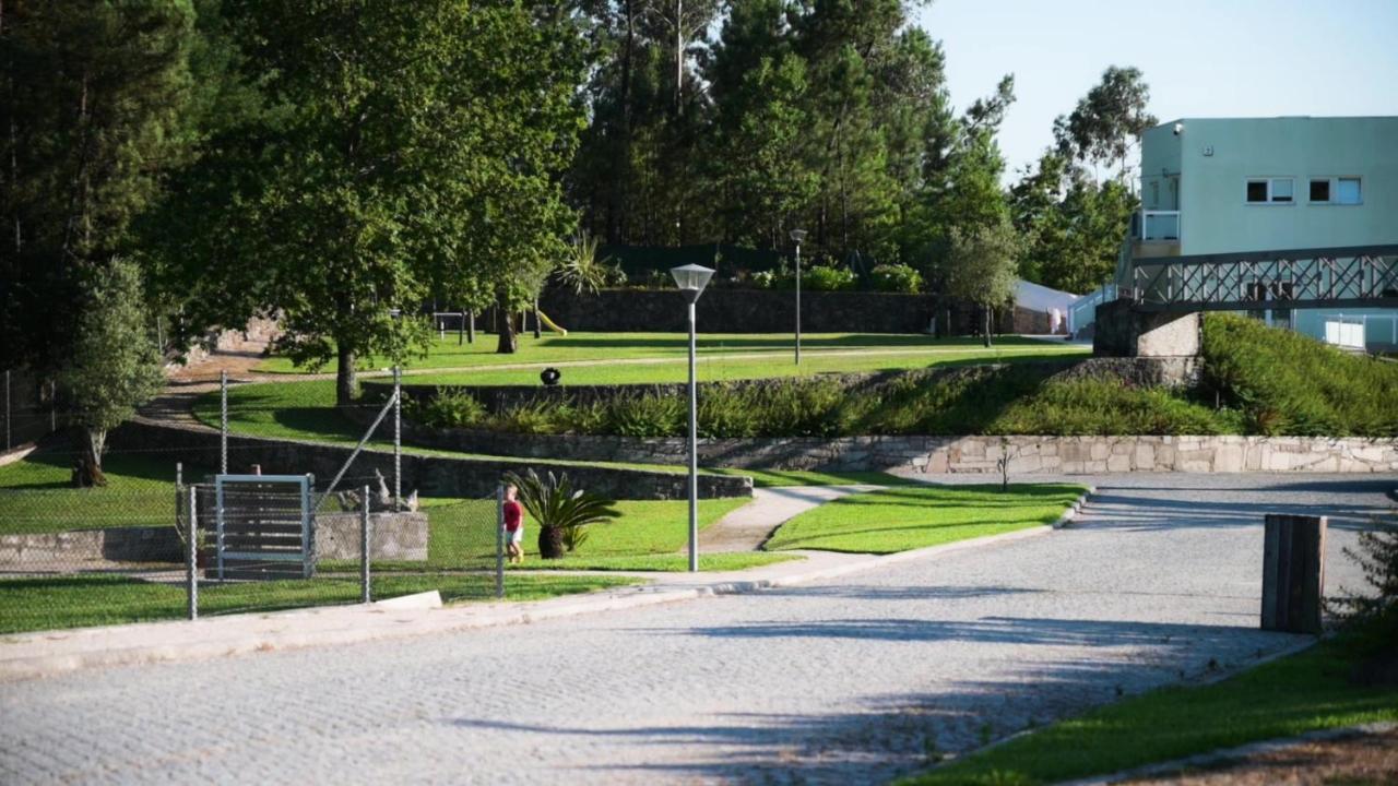 Funileiro, Apartamentos E Quartos Amares Eksteriør billede