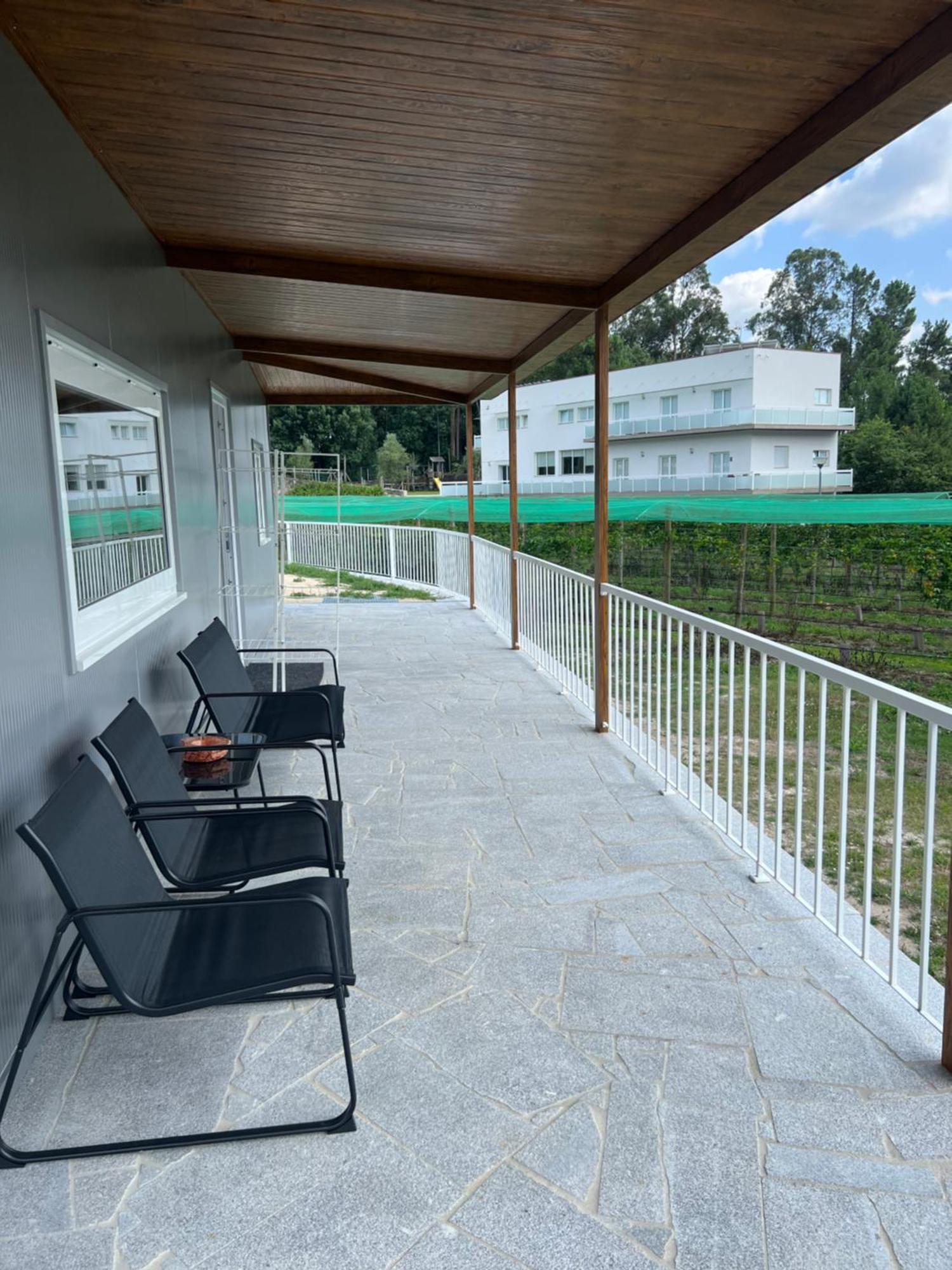Funileiro, Apartamentos E Quartos Amares Eksteriør billede