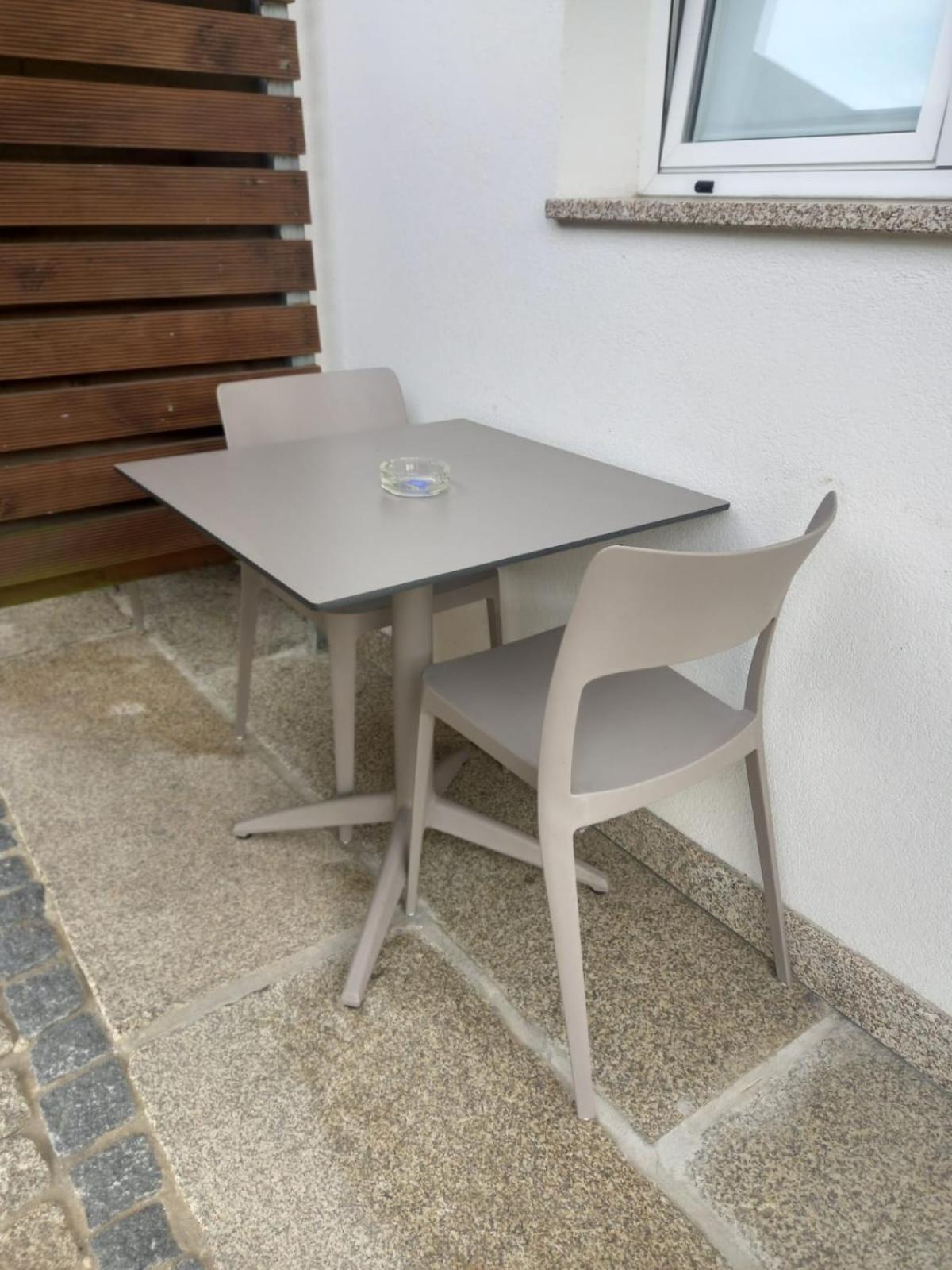 Funileiro, Apartamentos E Quartos Amares Eksteriør billede